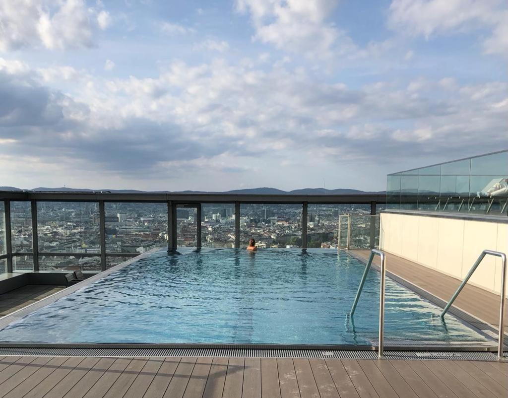 Executive Suite W/ Rooftop Pool Viena Exterior foto